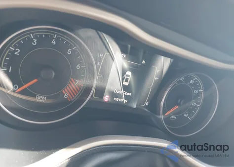 2015 Jeep Cherokee Latitude из США, поврежденный, VIN 1C4PJLCS0FW721855